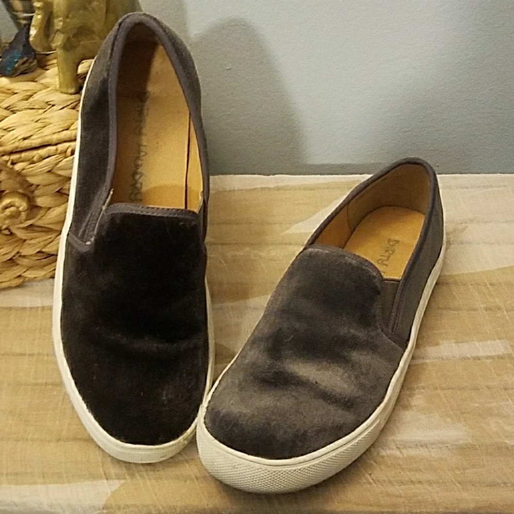 Dirty Laundry Franklin Grey Velvet Slip-On Sneaker